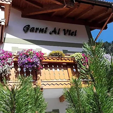 Szálloda Al Viel Canazei