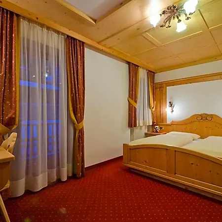 Al Viel Hotel Canazei