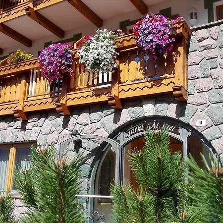 Otel Al Viel Canazei